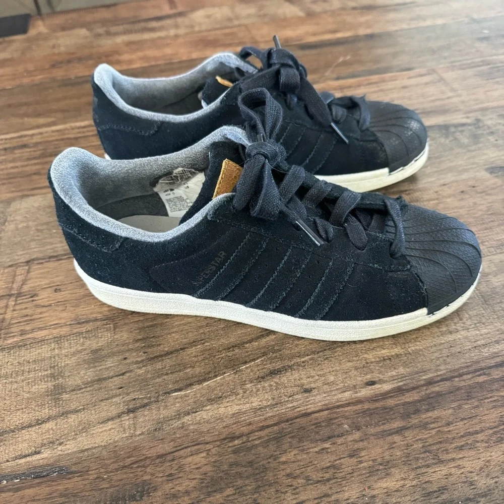 adidas superstar black